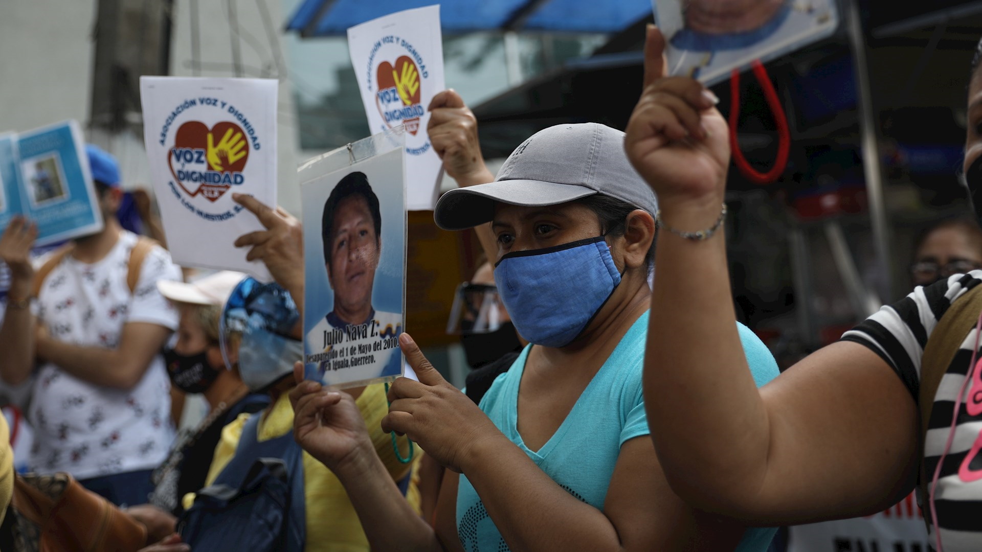 Familiares de desaparecidos en México acusan que Comisión gubernamental los revictimiza - desaparecidos-protesta-mexico-3