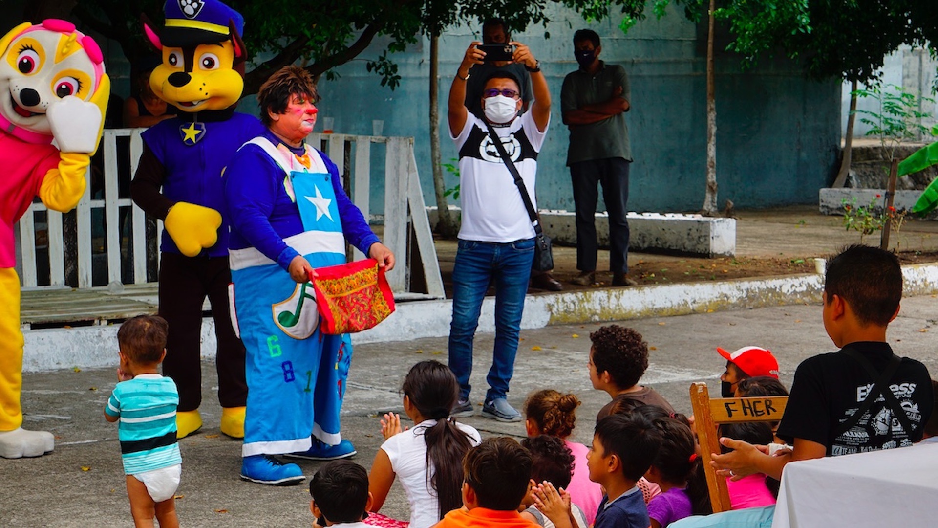 Celebran en Tapachula el Día del Niño para menores migrantes Celebran en Tapachula el Día del Niño para menores migrantes