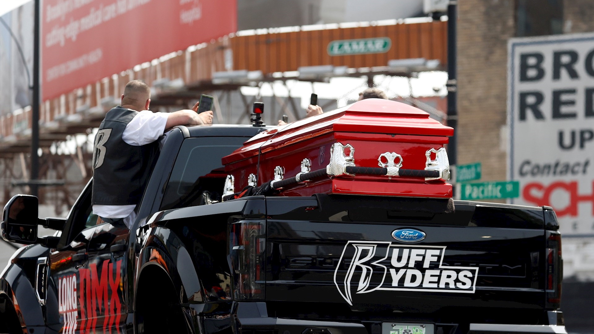 Dan el último adios al rapero DMX en Nueva York