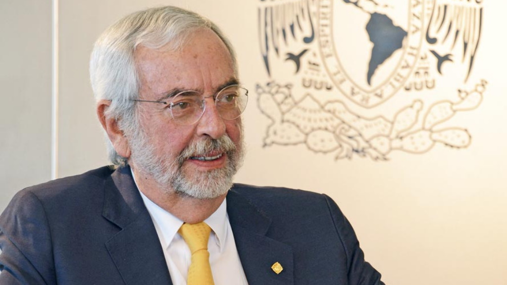 “Sin una inversión estratégica, diálogo y corresponsabilidad no vamos a lograr que México avance”, advierte Enrique Graue “Sin una inversión estratégica, diálogo y corresponsabilidad no vamos a lograr que México avance”, advierte Enrique Graue