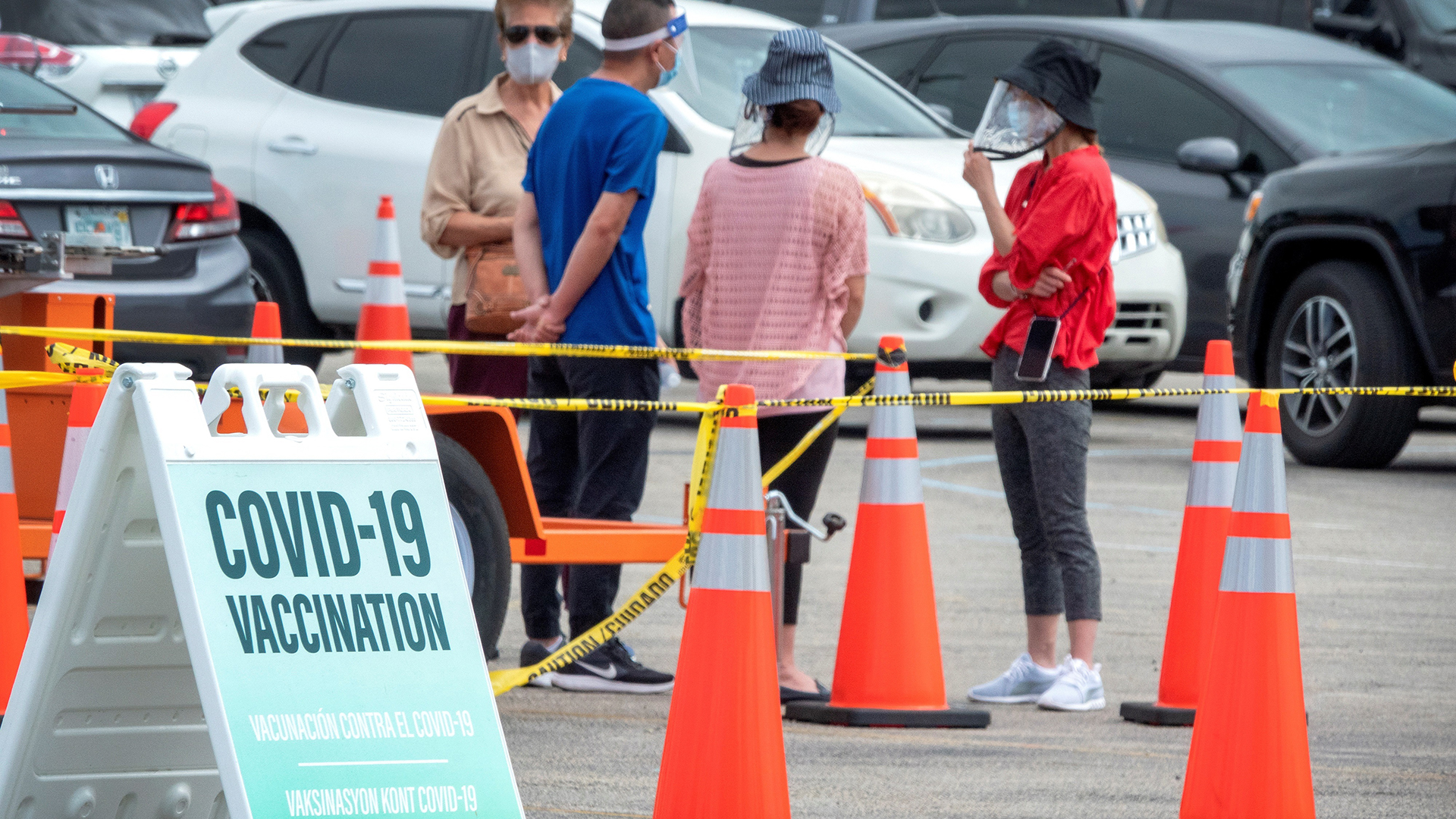 Reconoce el doctor Anthony Fauci la ‘fatiga por COVID-19’ como fenómeno real