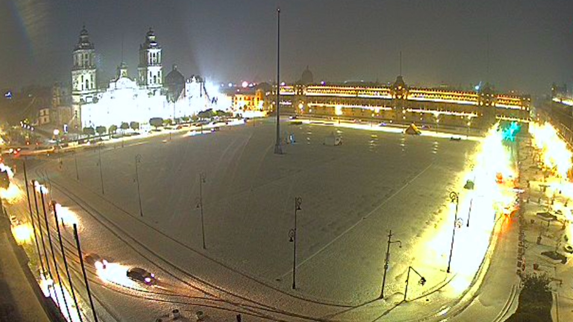 Fuerte lluvia y granizada provocan afectaciones en Ciudad de México Fuerte lluvia y granizada provocan afectaciones en Ciudad de México