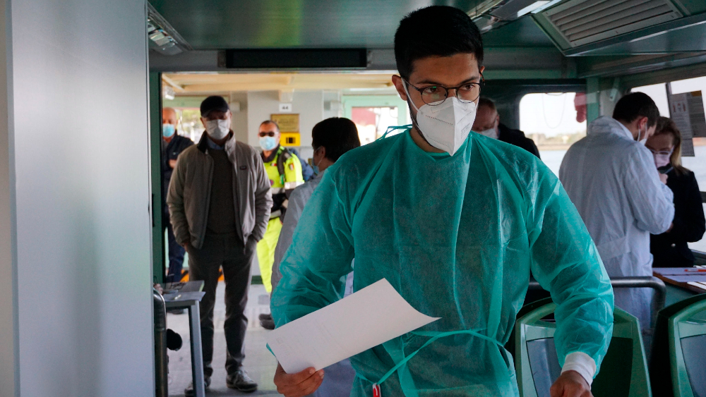 El mundo supera los 130 millones de casos por COVID-19