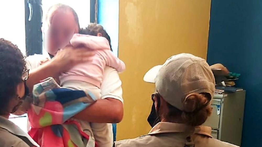 Hallan con vida a Julia Isabella, menor desaparecida junto a su familia en Acatic, Jalisco