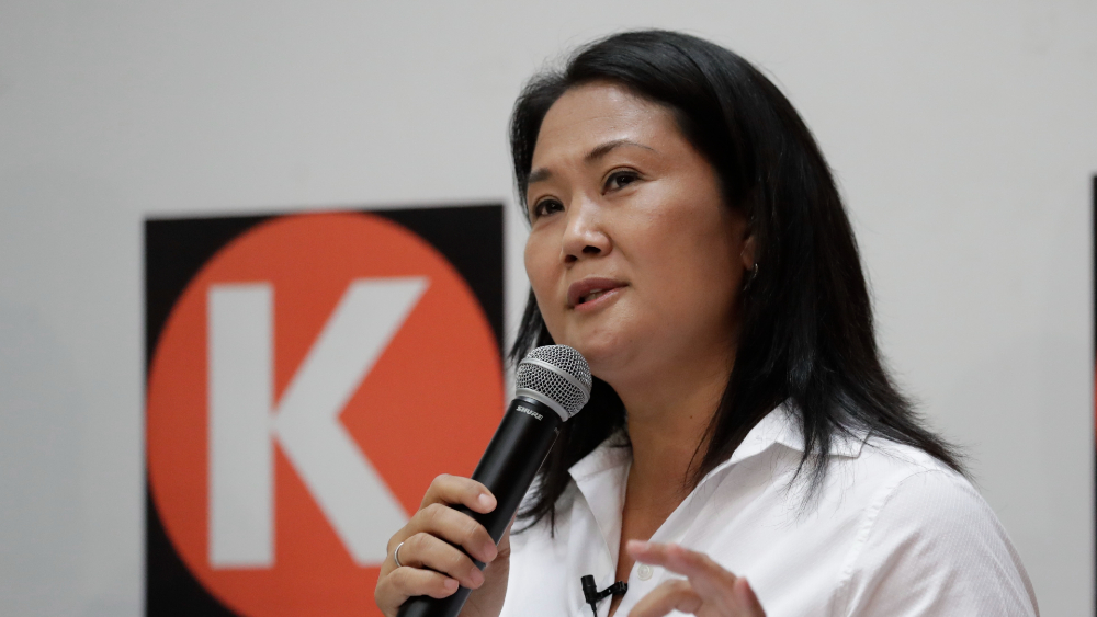 Vargas Llosa llama a los peruanos a votar por Keiko Fujimori