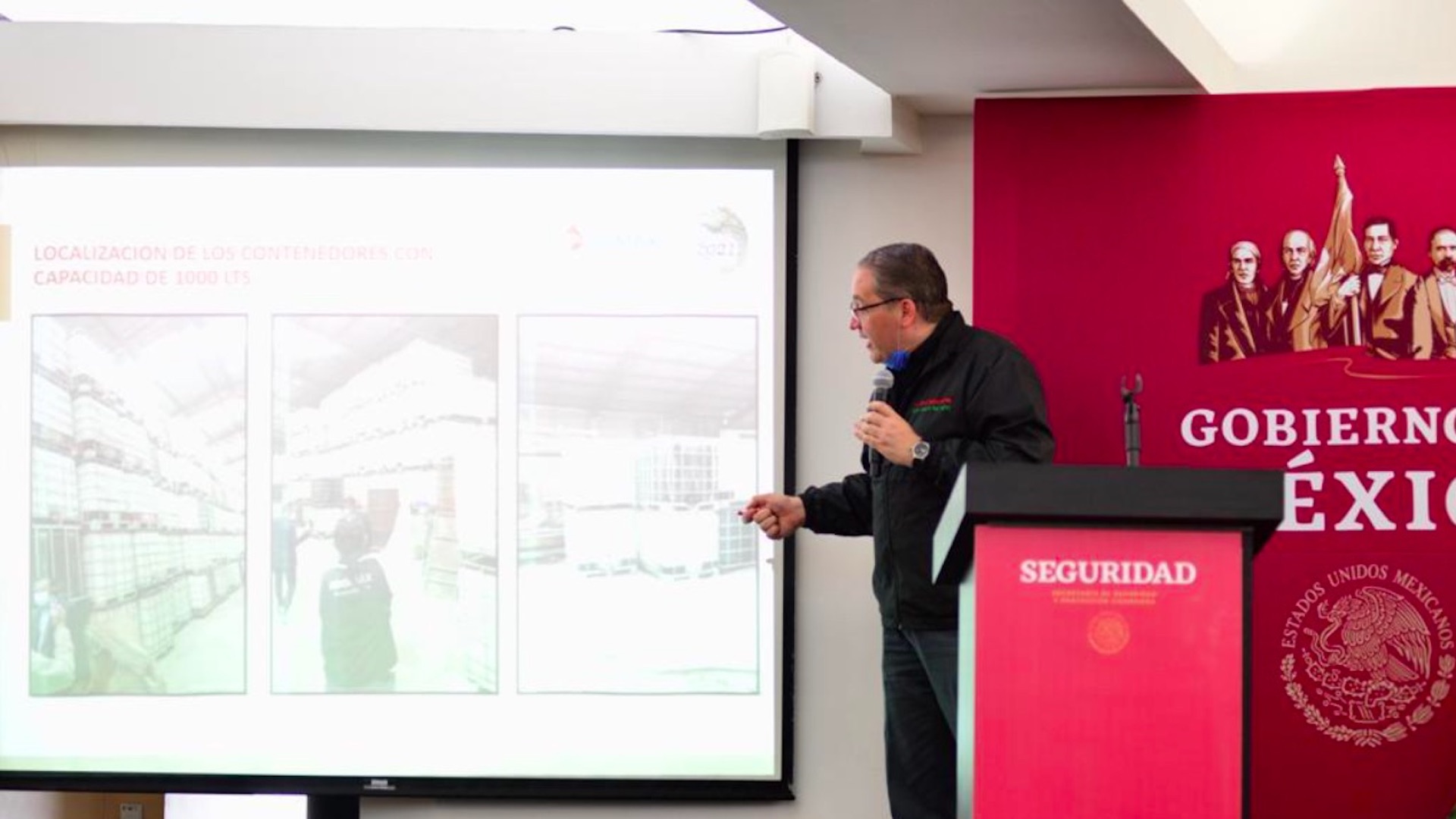 Desactivan centro de robo de combustible y decomisan contenedores