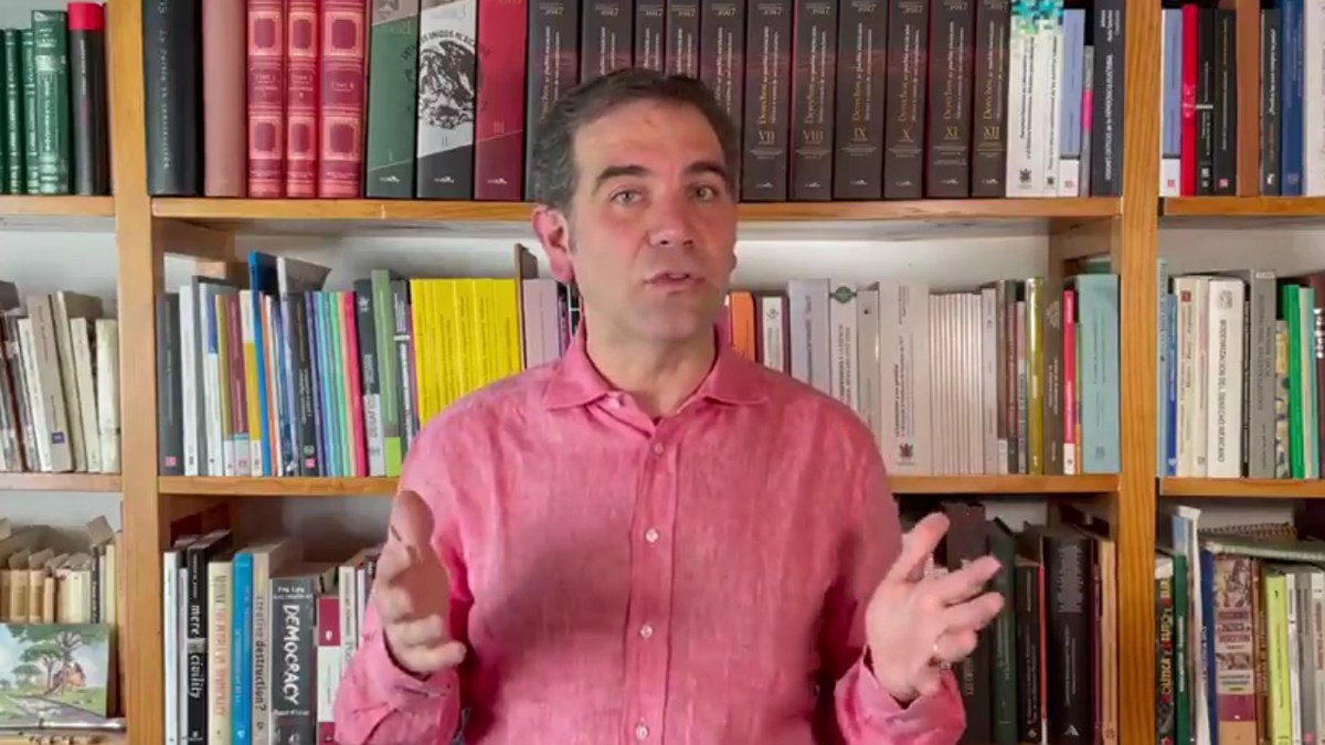 INE seguirá aplicando la ley pese a posicionamientos ‘estridentes’ de partidos: Lorenzo Córdova INE seguirá aplicando la ley pese a posicionamientos ‘estridentes’ de partidos: Lorenzo Córdova