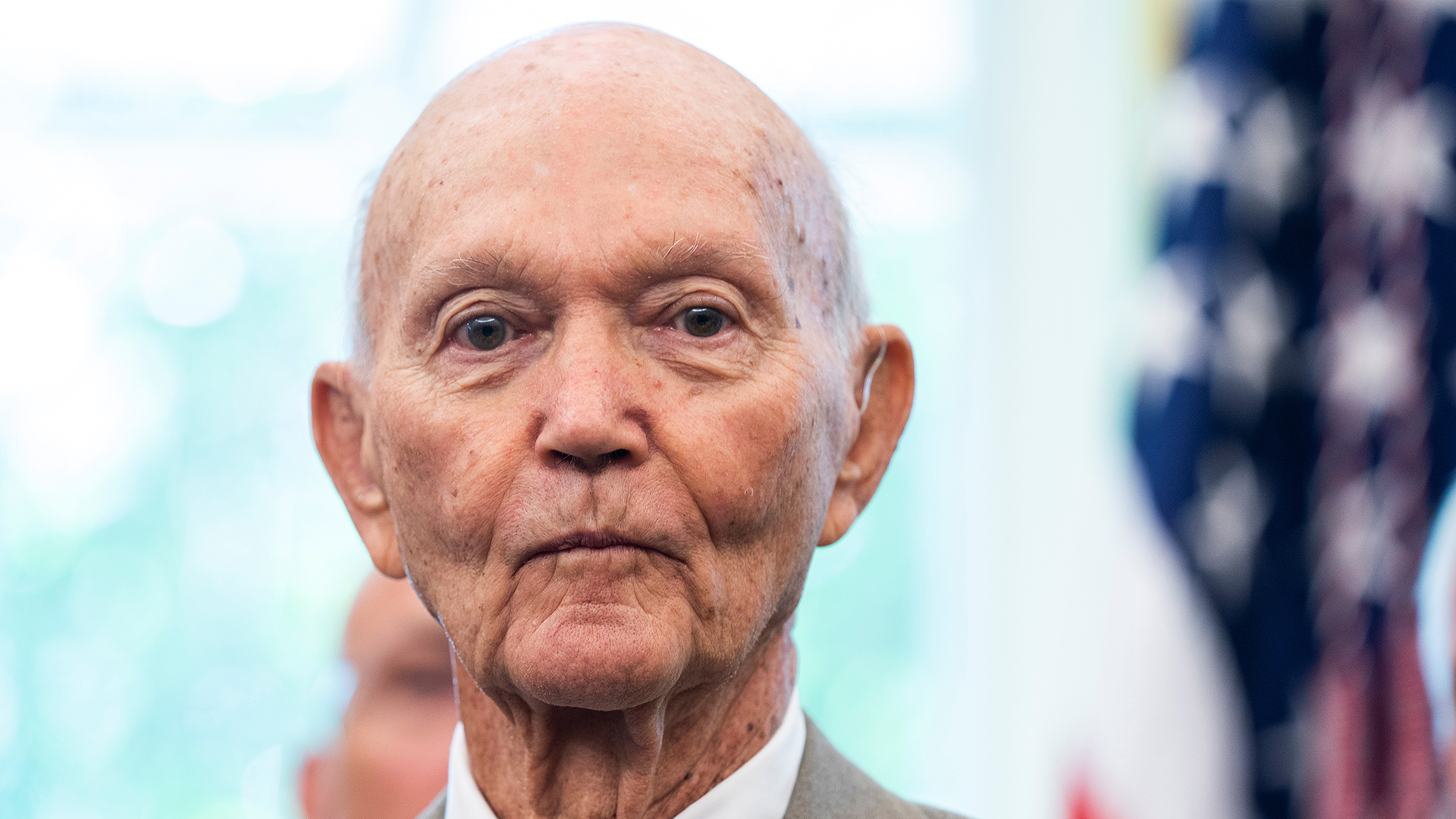 Murió Michael Collins, astronauta que participó en primera misión a la Luna
