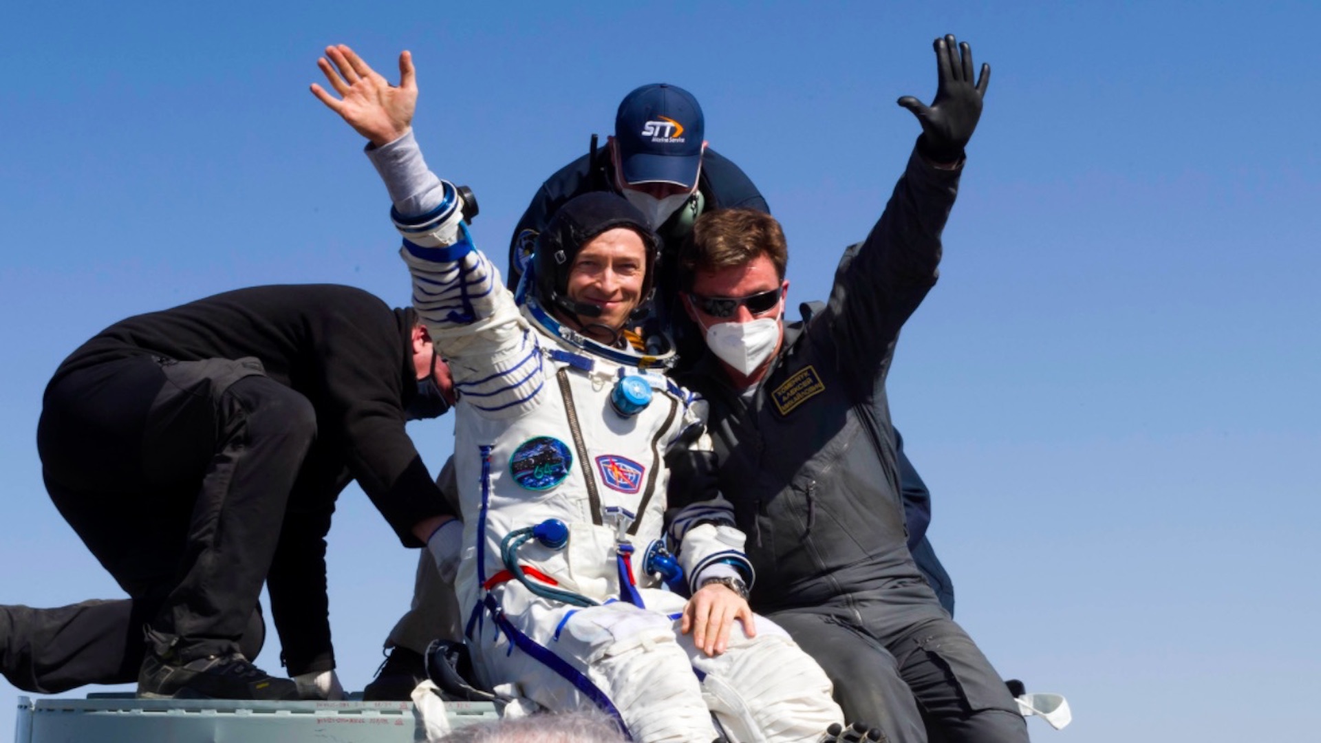 Nave Soyuz MS-17 aterriza en Kazajistán