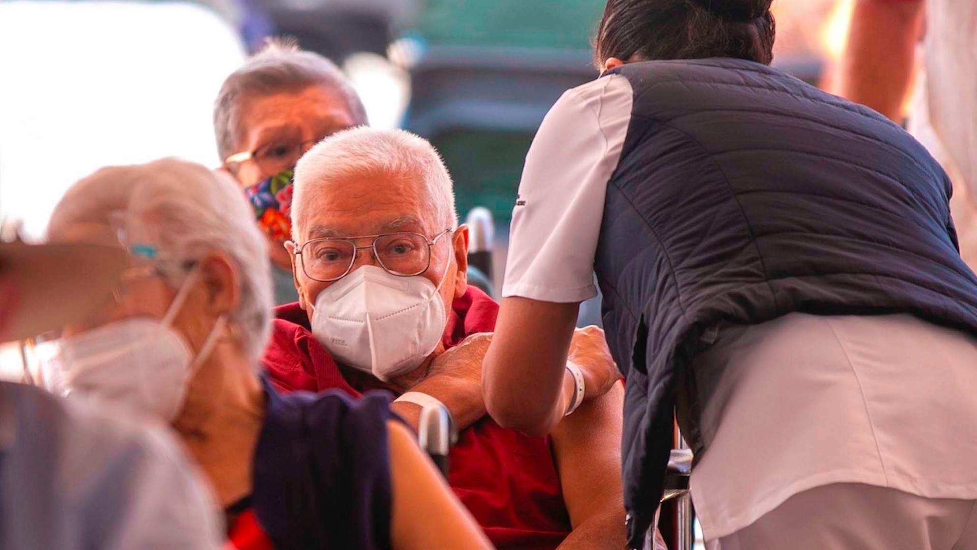 México registró en las últimas 24 horas 480 muertes y 4 mil 504 casos de COVID-19