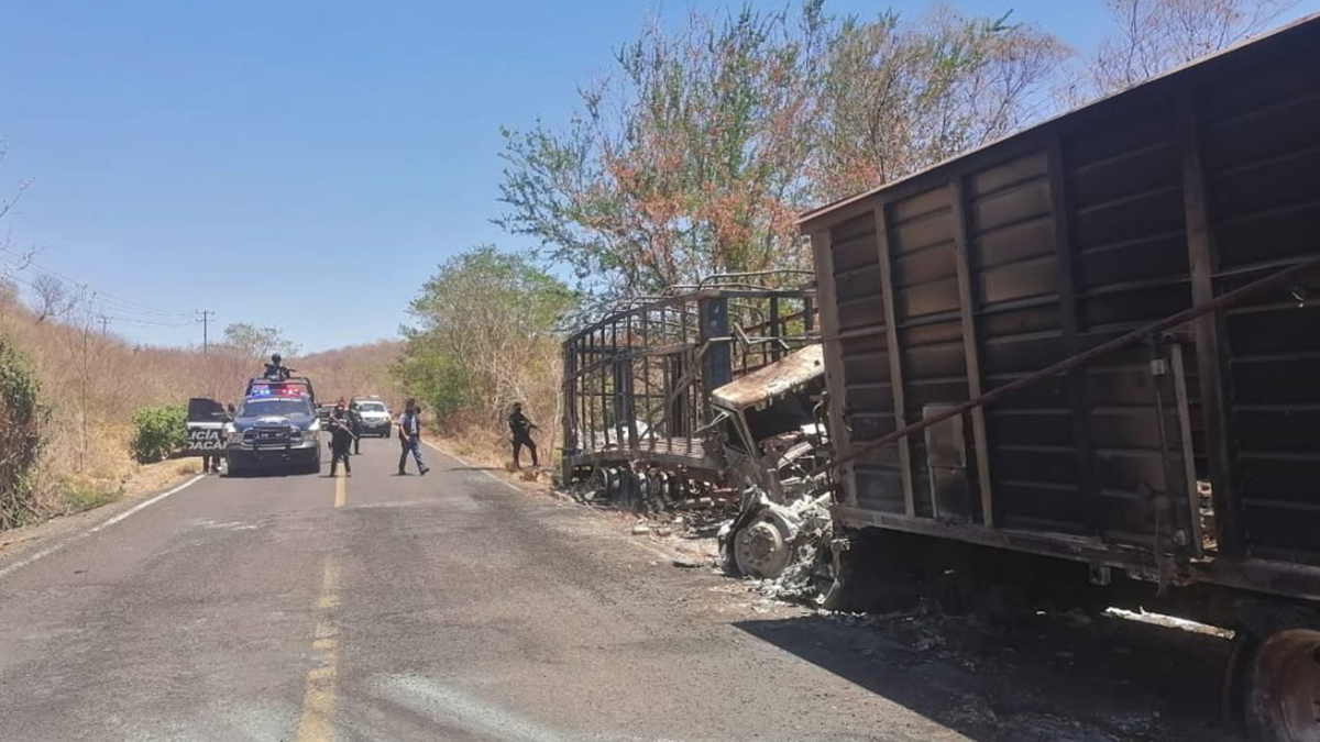 SSP Michoacán restablece tránsito hacia Aguililla