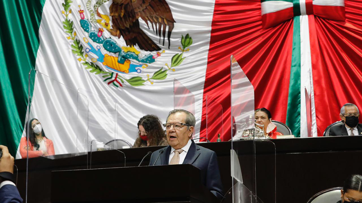 #Video Advierte Muñoz Ledo que México tiene dos opciones: avanzar hacia la democracia o al autoritarismo #Video Advierte Muñoz Ledo que México tiene dos opciones: avanzar hacia la democracia o al autoritarismo