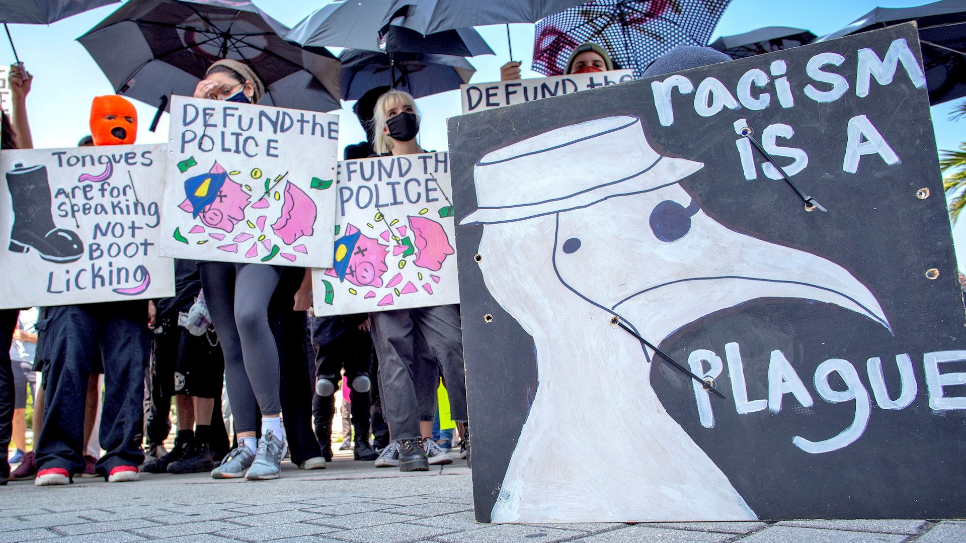 Protestan en Miami por la muerte del afroamericano Daunte Wright a manos de policías - protesta-miami-violencia-policial-180420211