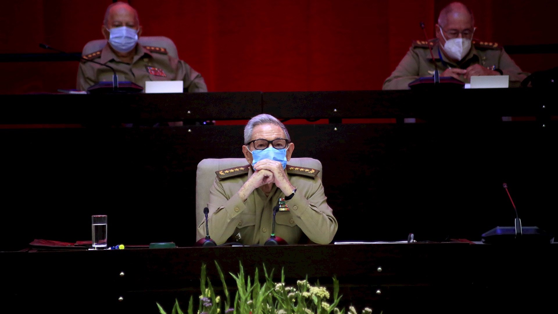 Raúl Castro renuncia a la jefatura del Partido Comunista de Cuba