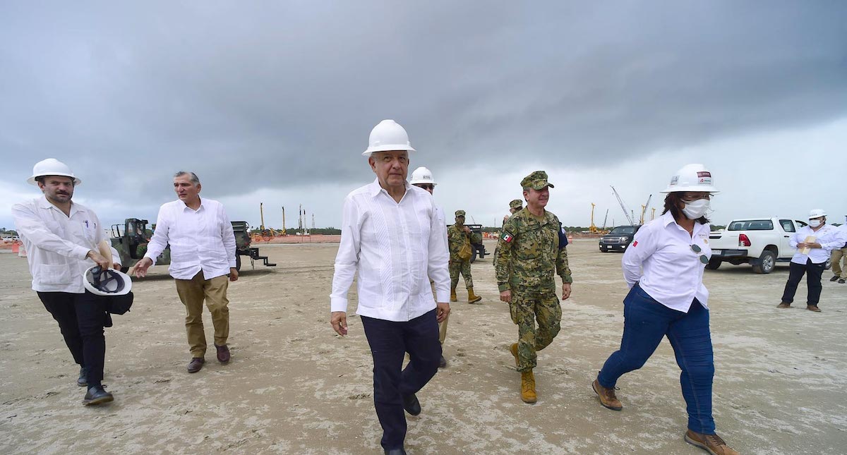 Tras reunión de OPEP, la gasolina no subirá de precio: López Obrador