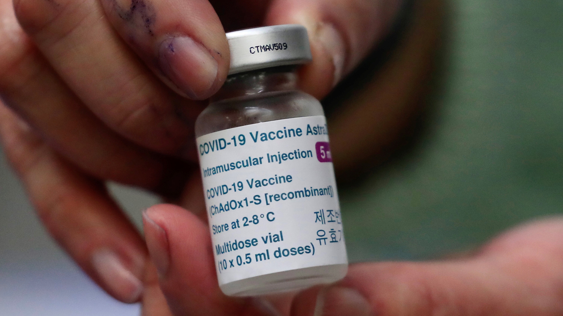 Vinculan trombos causados por vacuna de AstraZeneca a la proteína FP4 Vinculan trombos causados por vacuna de AstraZeneca a la proteína FP4