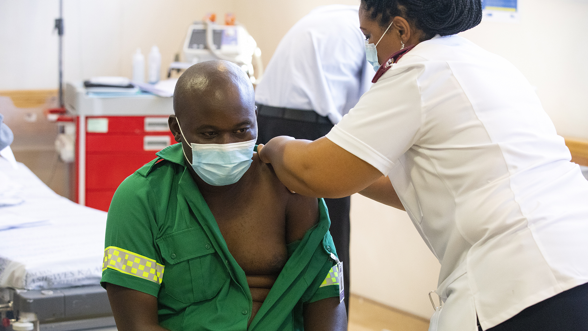 OMS advierte que África solo ha aplicado 11 millones de vacunas contra COVID-19