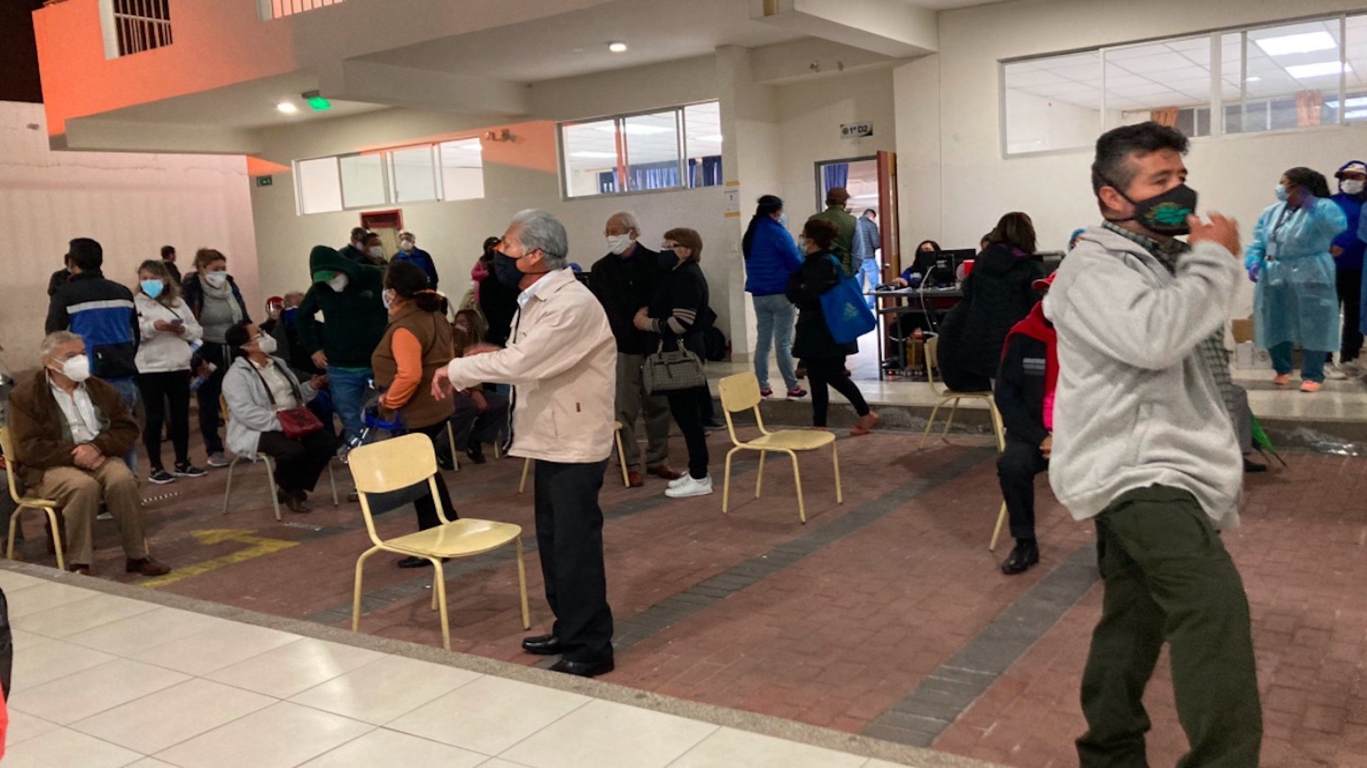 #Video Lenin Moreno pide renuncia a titular de Salud por caos en vacunación