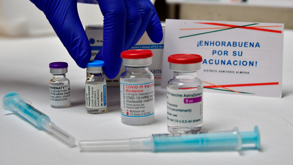 OMS pide moratoria mundial a tercera dosis de vacunas anticovid
