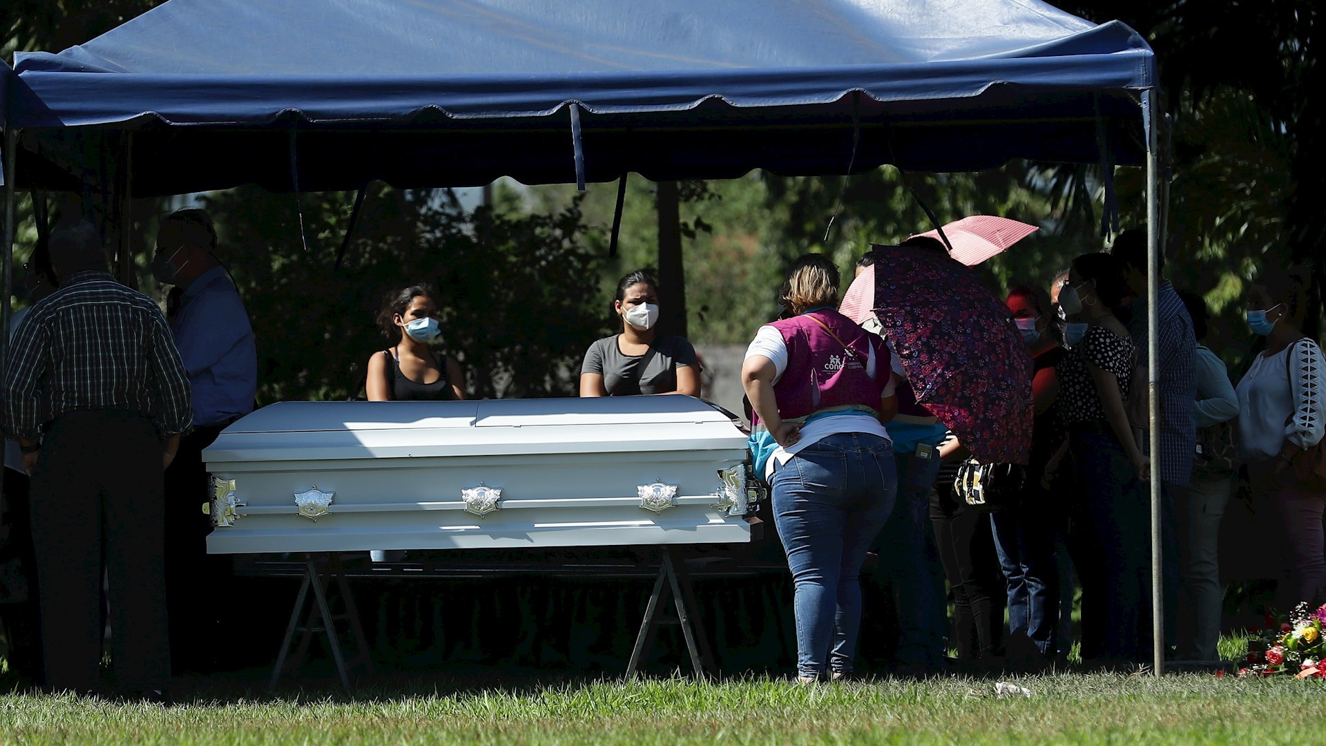Exigen avances en caso de la salvadoreña asesinada por policías en Quintana Roo Exigen avances en caso de la salvadoreña asesinada por policías en Quintana Roo