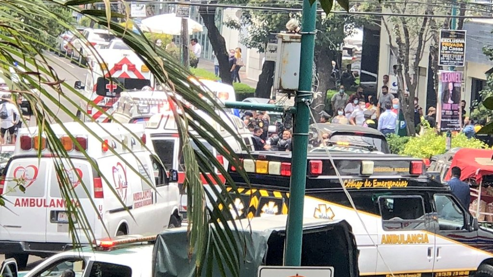 Policía frustra asalto en Zona Rosa; repele agresión y hiere a delincuente