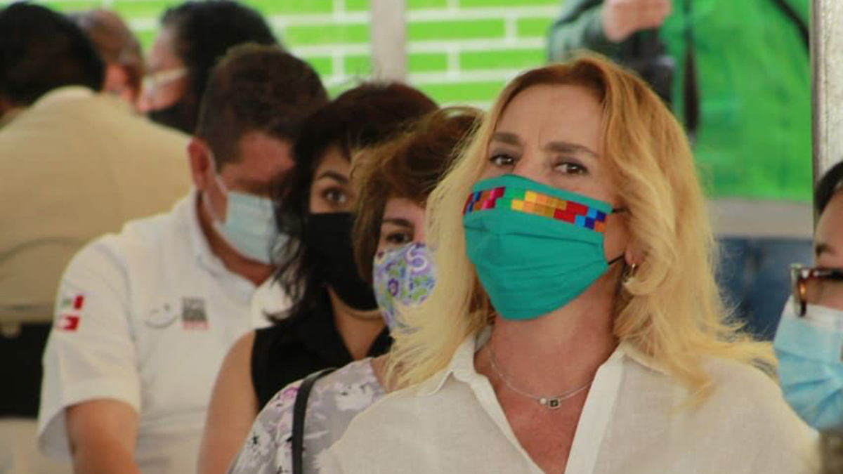 #Video Beatriz Gutiérrez Müller se vacuna contra COVID-19 en la Cuauhtémoc