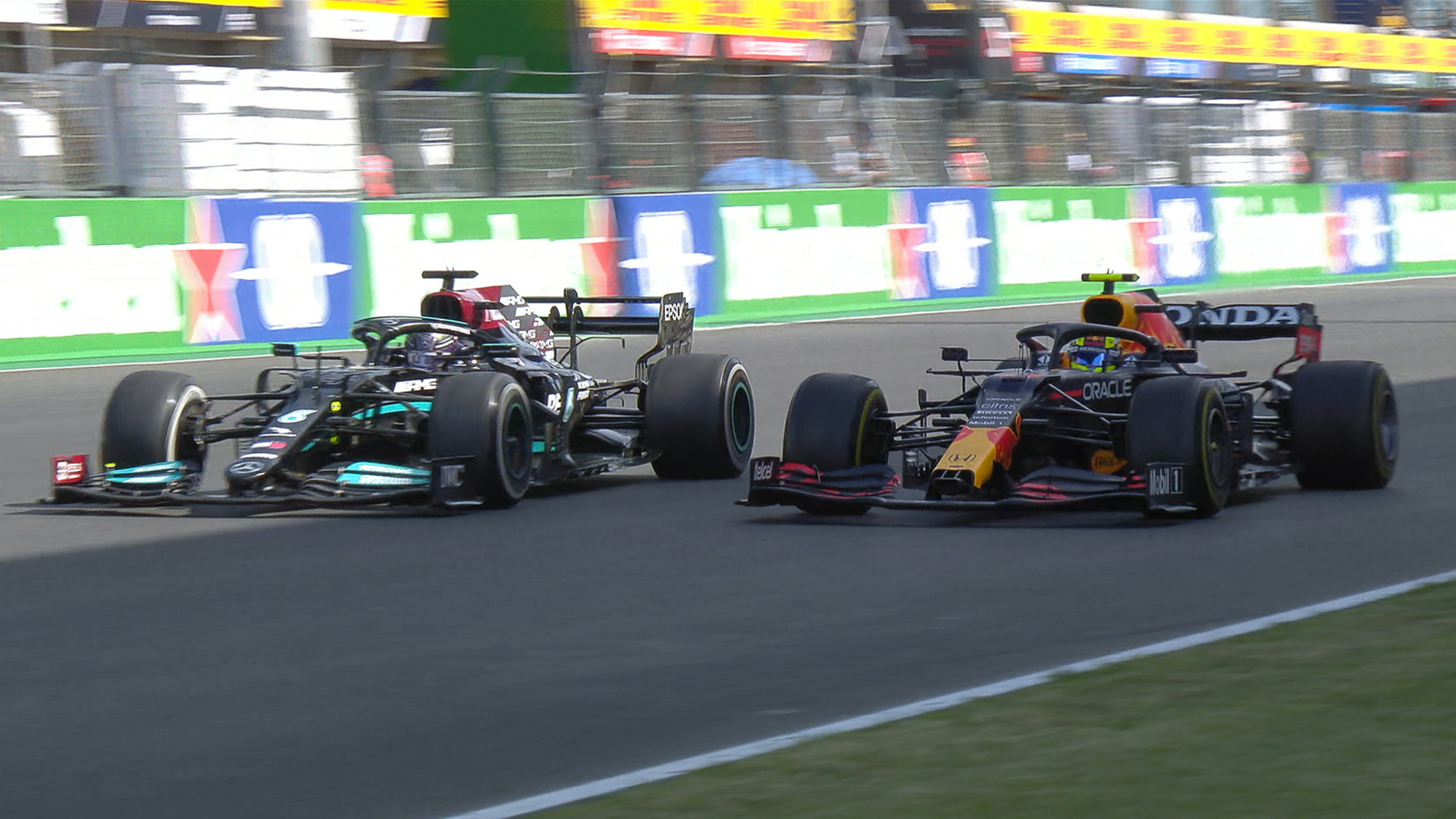 Gana Lewis Hamilton el GP de Portugal; ‘Checo’ Pérez queda en cuarto lugar