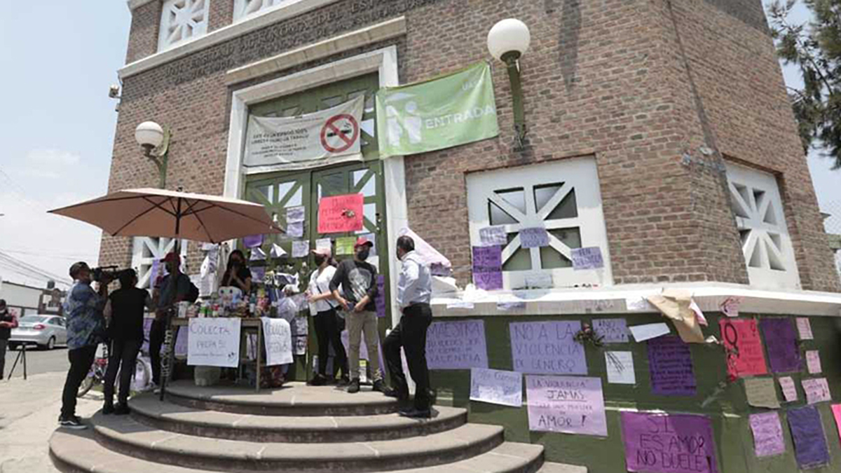 Realizan colecta de víveres para ayudar a maestra violentada de la UAEMex - colecta-de-viveres-para-maestra-violentada-de-la-uaemex