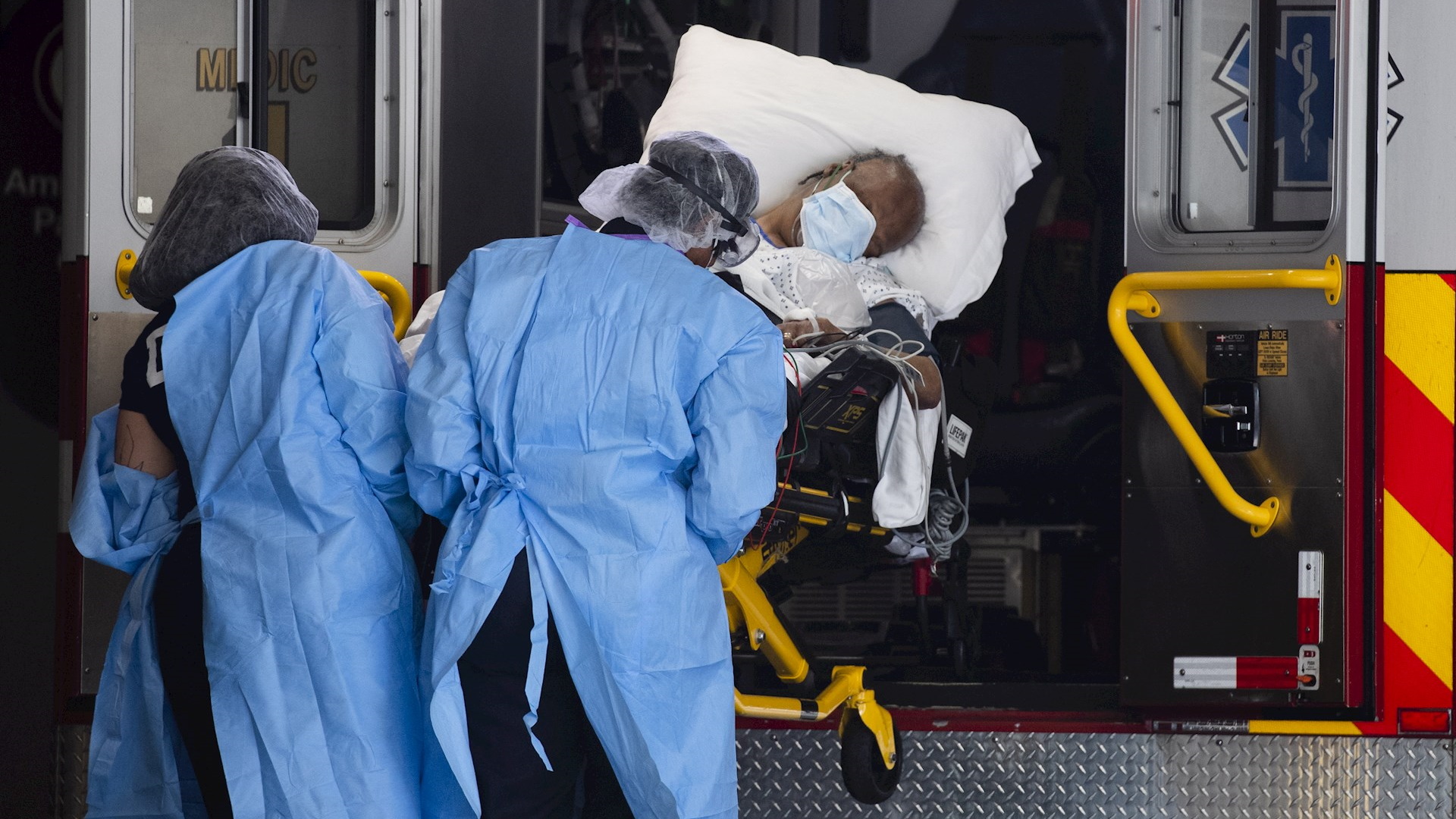 Naufragio de bote en California que trasladaba migrantes deja tres muertos