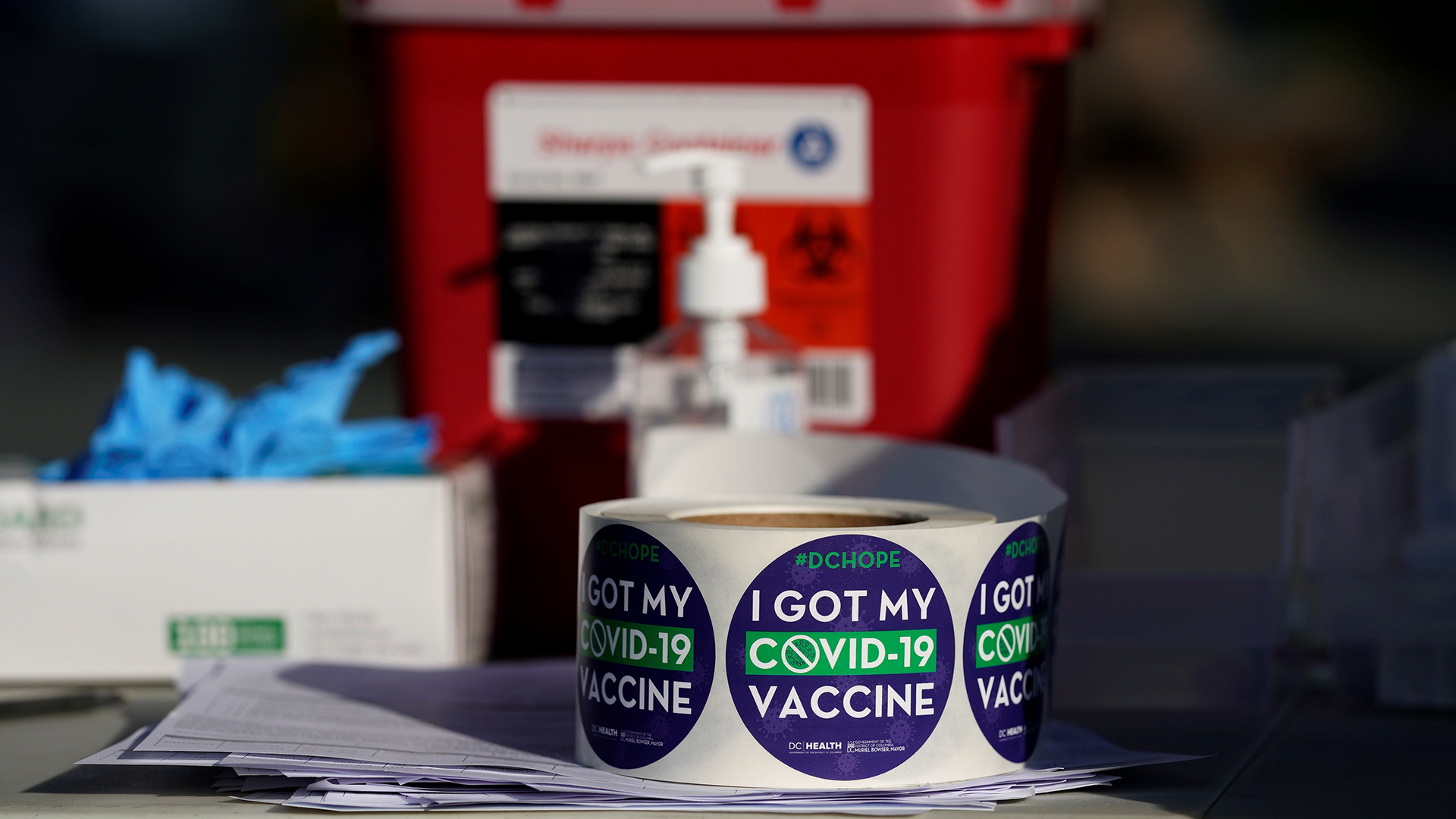 Estados Unidos aplicará tercera dosis de vacuna contra COVID-19