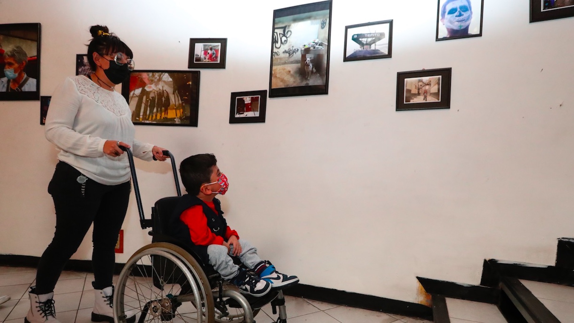 Niños retratan cómo es vivir en el barrio bravo de Tepito - expo-ninos-tepito
