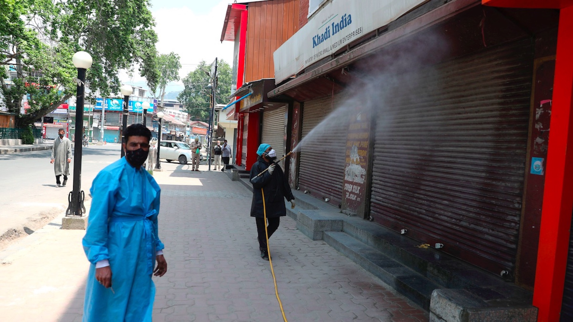 India supera las 4 mil muertes diarias por COVID-19