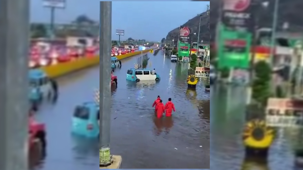#Video Autopista México-Puebla permanece inundada tras lluvias