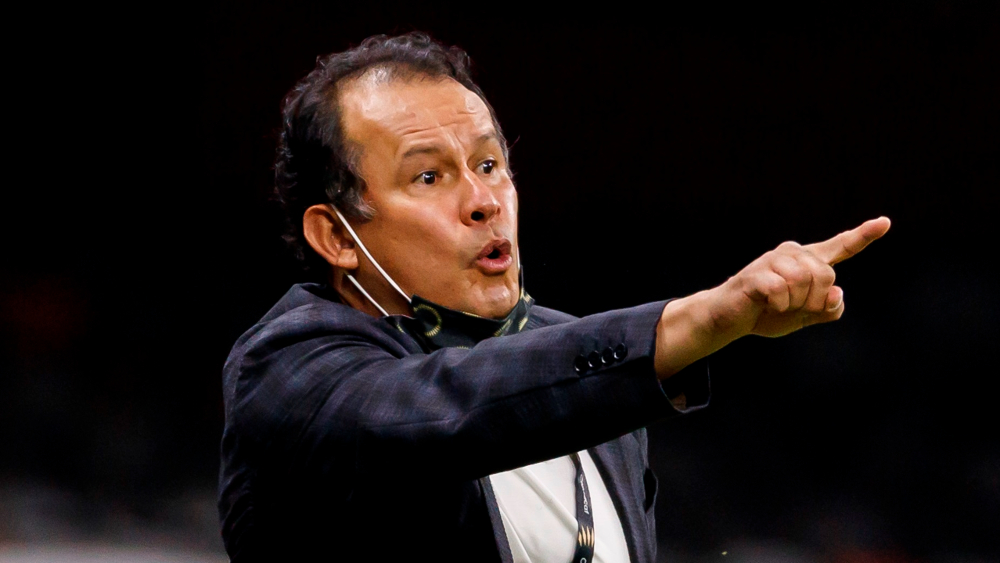 Cruz Azul: ¿Por qué Reynoso mandó a la banca a ‘Cabecita’ y Orbelín?