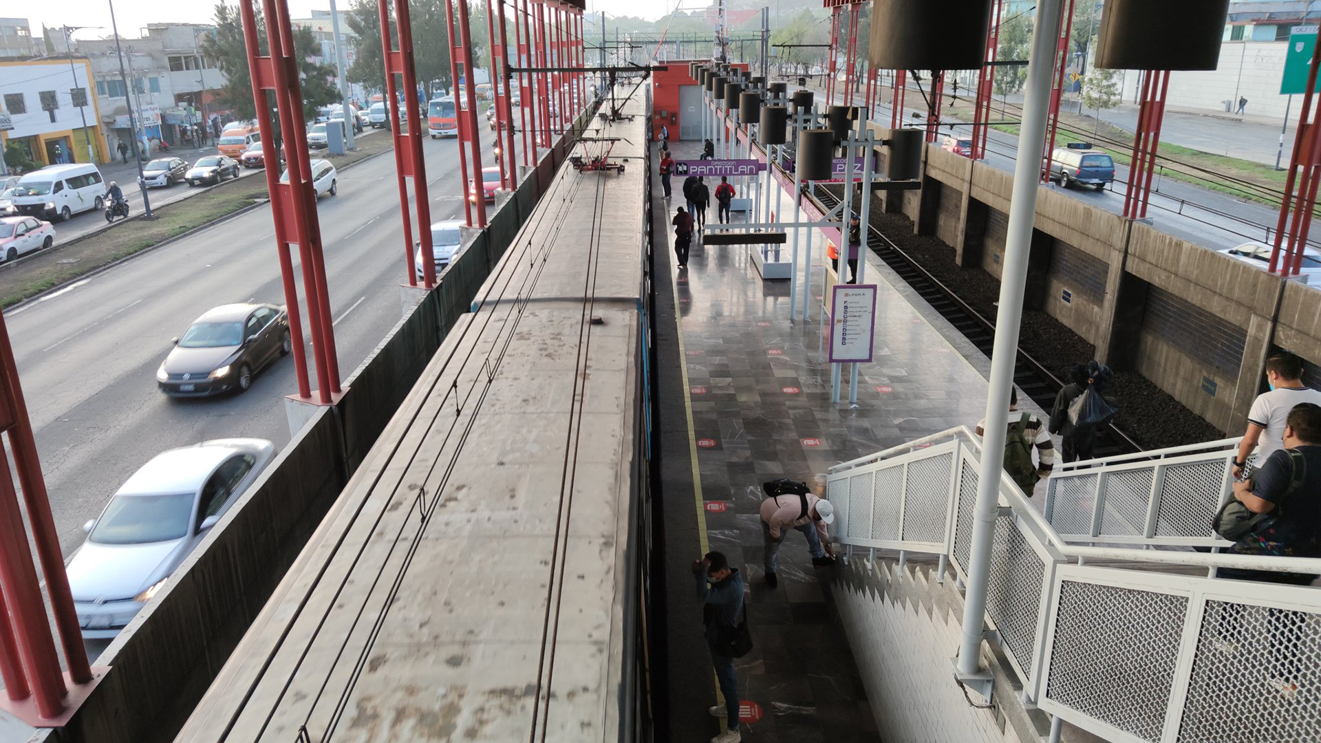 Metro reanuda servicio en toda la Línea A tras inundación en Calzada I. Zaragoza