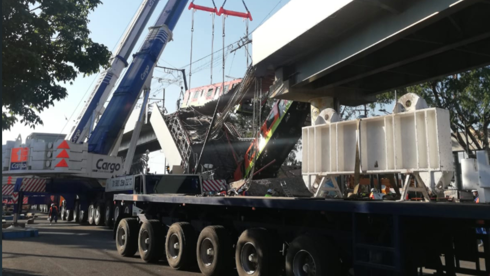 Retiran primer vagón de Metro colapsado en Línea 12