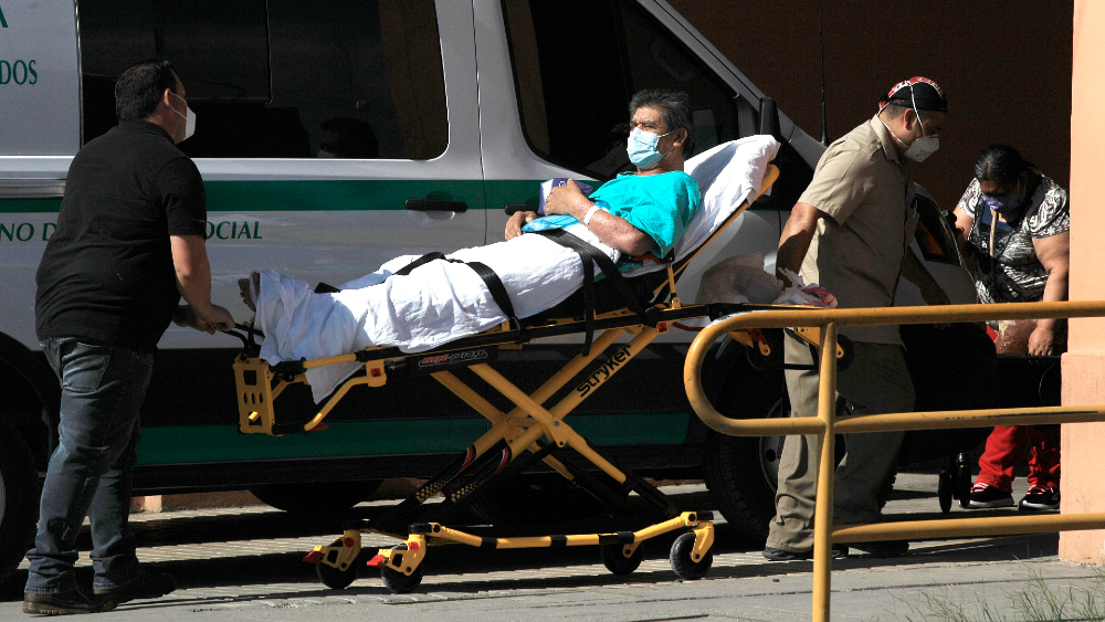 México registró en las últimas 24 horas mil 233 casos nuevos y 53 muertes por COVID-19