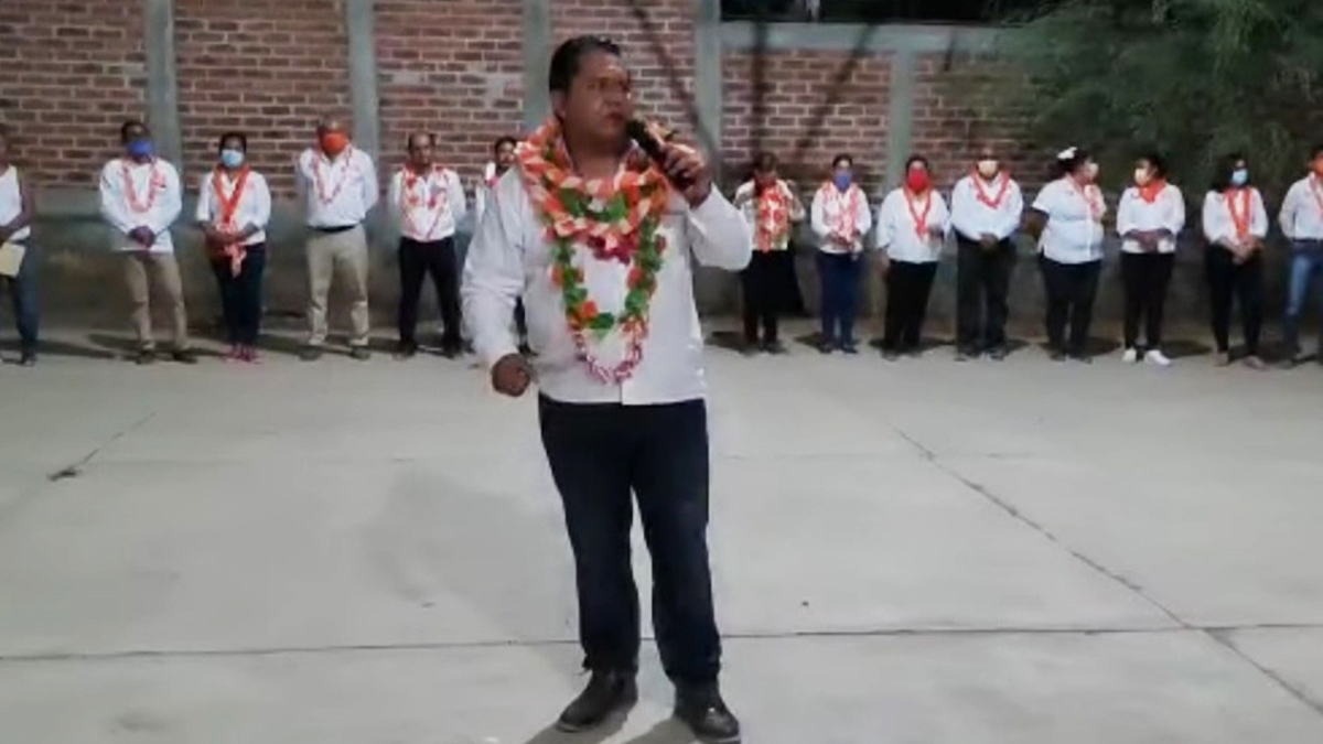 #Video Interrumpen con disparos mitin de candidato en Cocula, Guerrero