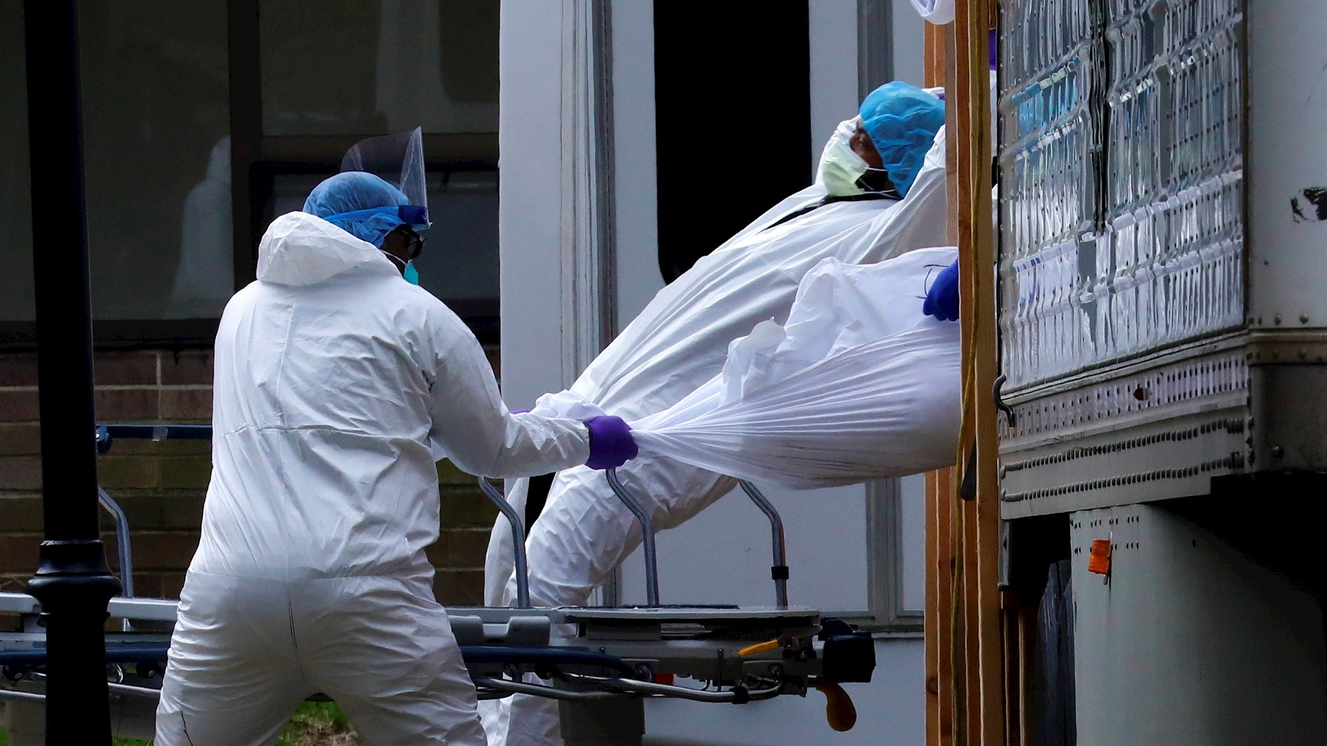 Gobernadora de Nueva York incluye 12 mil muertos más por COVID-19 Gobernadora de Nueva York incluye 12 mil muertos más por COVID-19