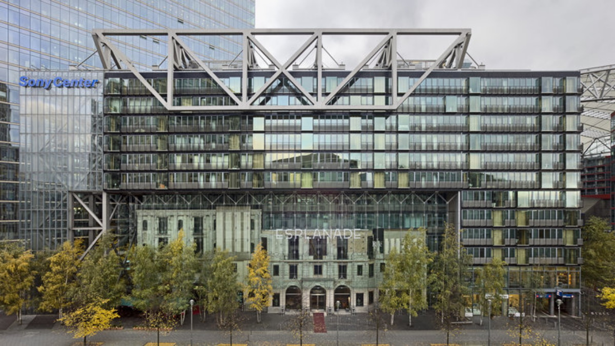 Muere el reconocido arquitecto Helmut Jahn tras accidente en bicicleta - sony-center-berlin