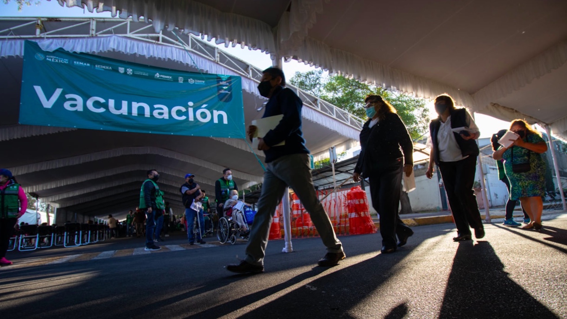 México avanza en vacunación de personas entre 50 y 59 años