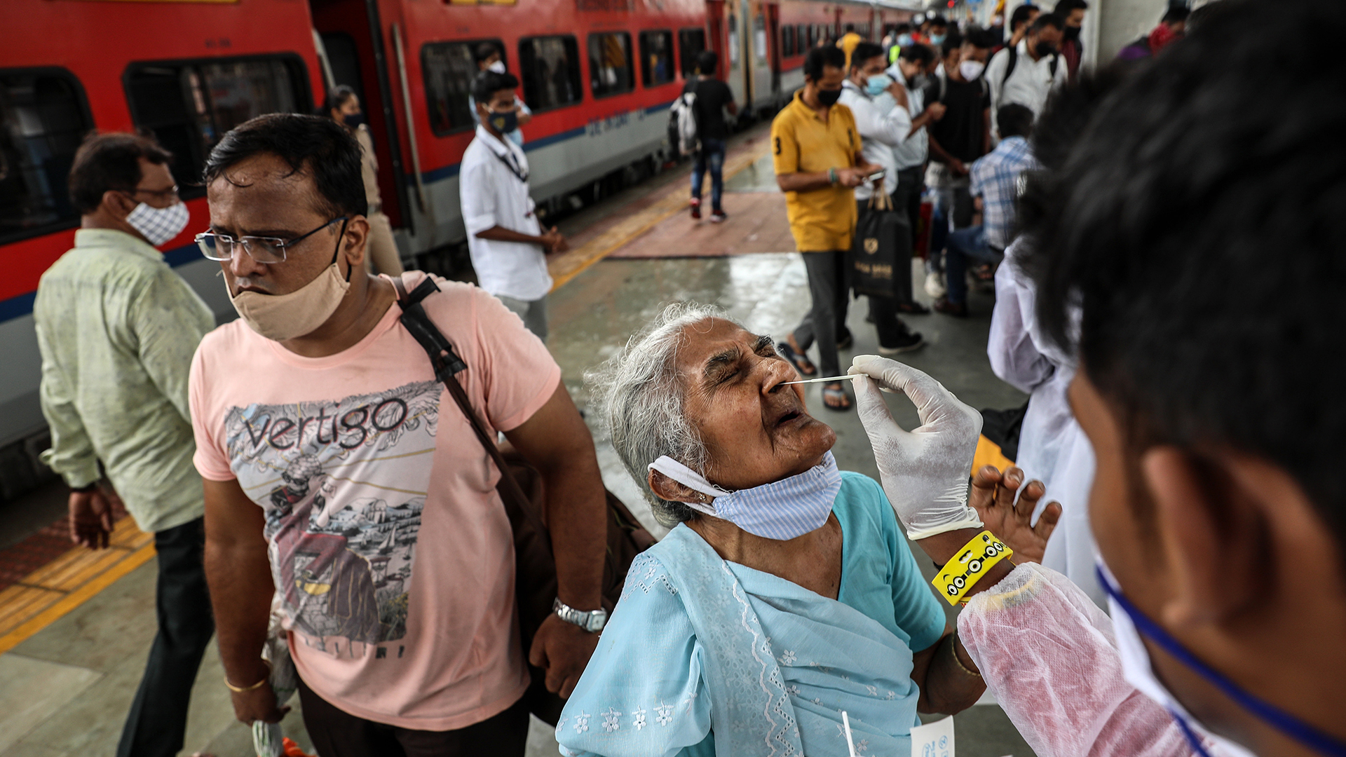 Variante Delta plus podría impactar en respuesta inmunitaria al virus, según OMS Variante Delta plus podría impactar en respuesta inmunitaria al virus, según OMS