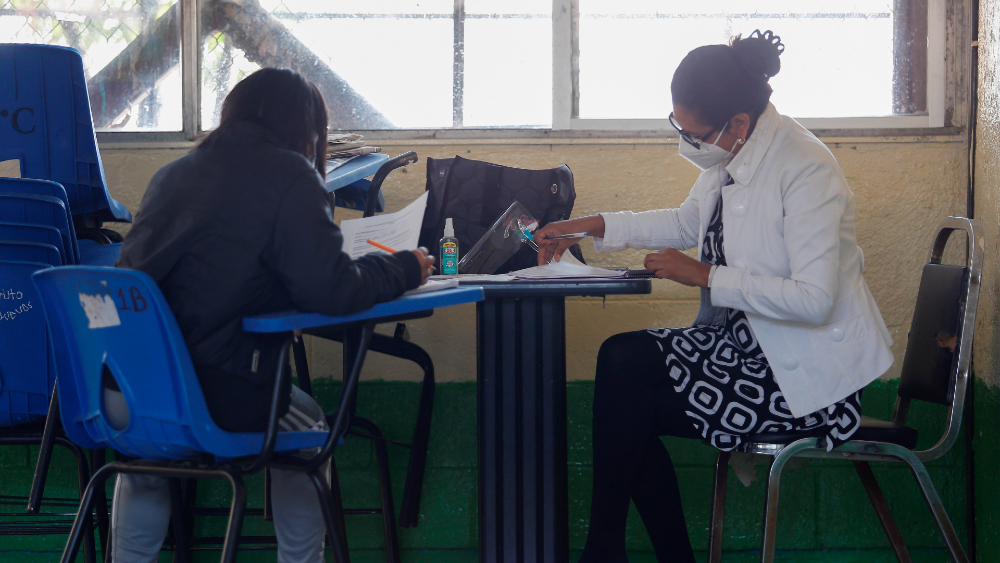 En CDMX, regreso a clases será actividad esencial: Oliva López