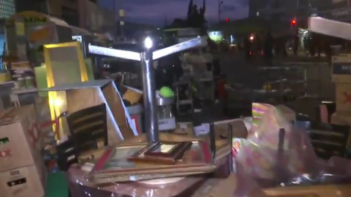 Desalojan a más de 50 familias de edificio en La Merced