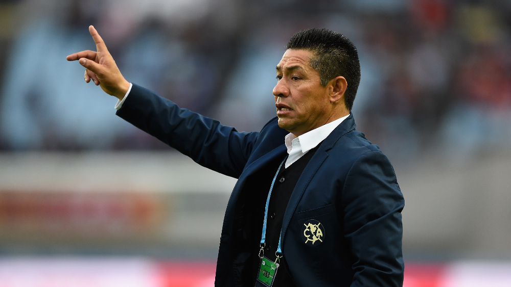 Huesca hace oficial contratación del técnico mexicano Ignacio Ambriz