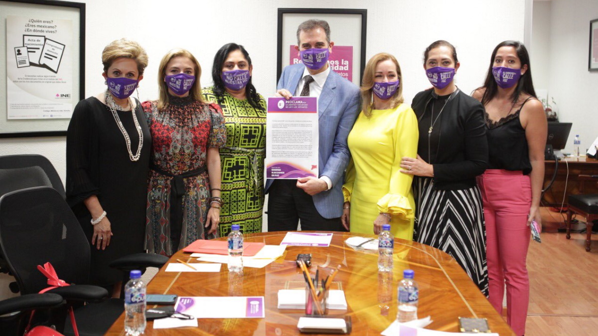 INE refrenda compromiso con paridad y desarrollo de elecciones sin violencia política
