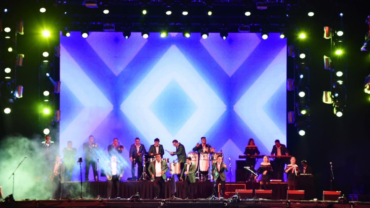 ¿Qué quiere decir la canción ’17 años’ de Los Ángeles Azules? ¿Qué quiere decir la canción ’17 años’ de Los Ángeles Azules?