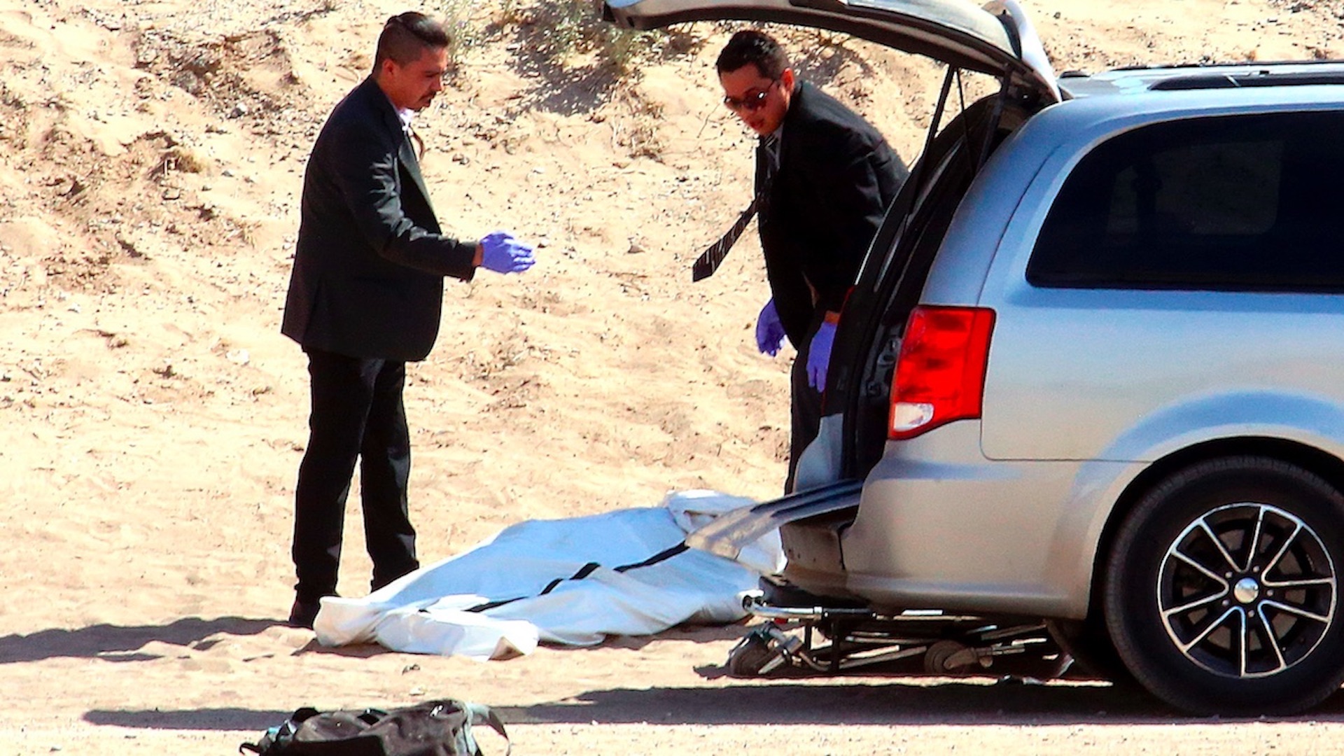 Migrante mexicano muere al caer del muro fronterizo en Texas