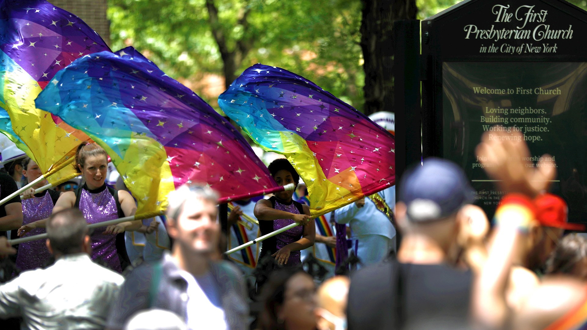 Nueva York celebra el orgullo LGBT virtual, pero miles salen a las calles - orgullo-gay-nueva-york-3