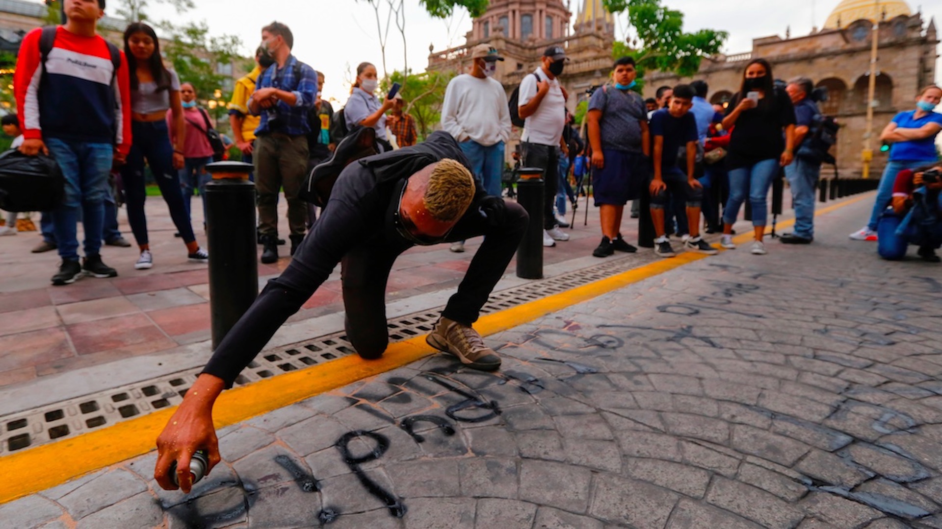 Protestan en Jalisco contra la represión policial a un año de la muerte de Giovanni López - protestas-en-jalisco-1